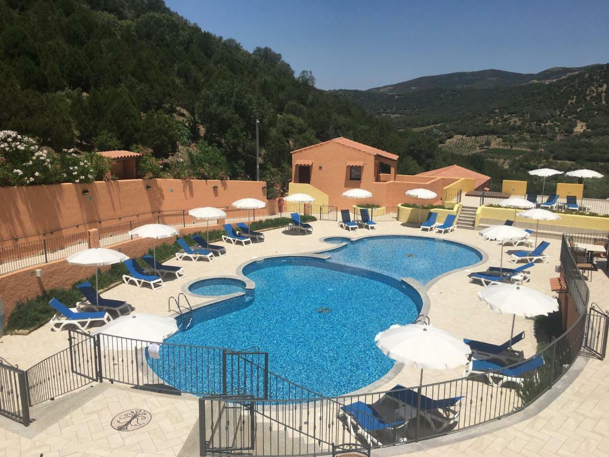 Sosventos Village Hotel Teulada Eksteriør bilde