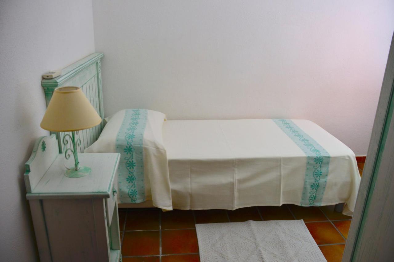 Sosventos Village Hotel Teulada Eksteriør bilde